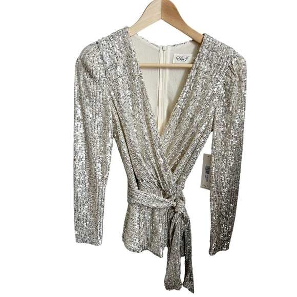 Nwt Eliza J Stretch Sequin Long Sleeve Surplice V-Neck Tie Waist Faux Wrap Top 6 - Picture 3 of 11
